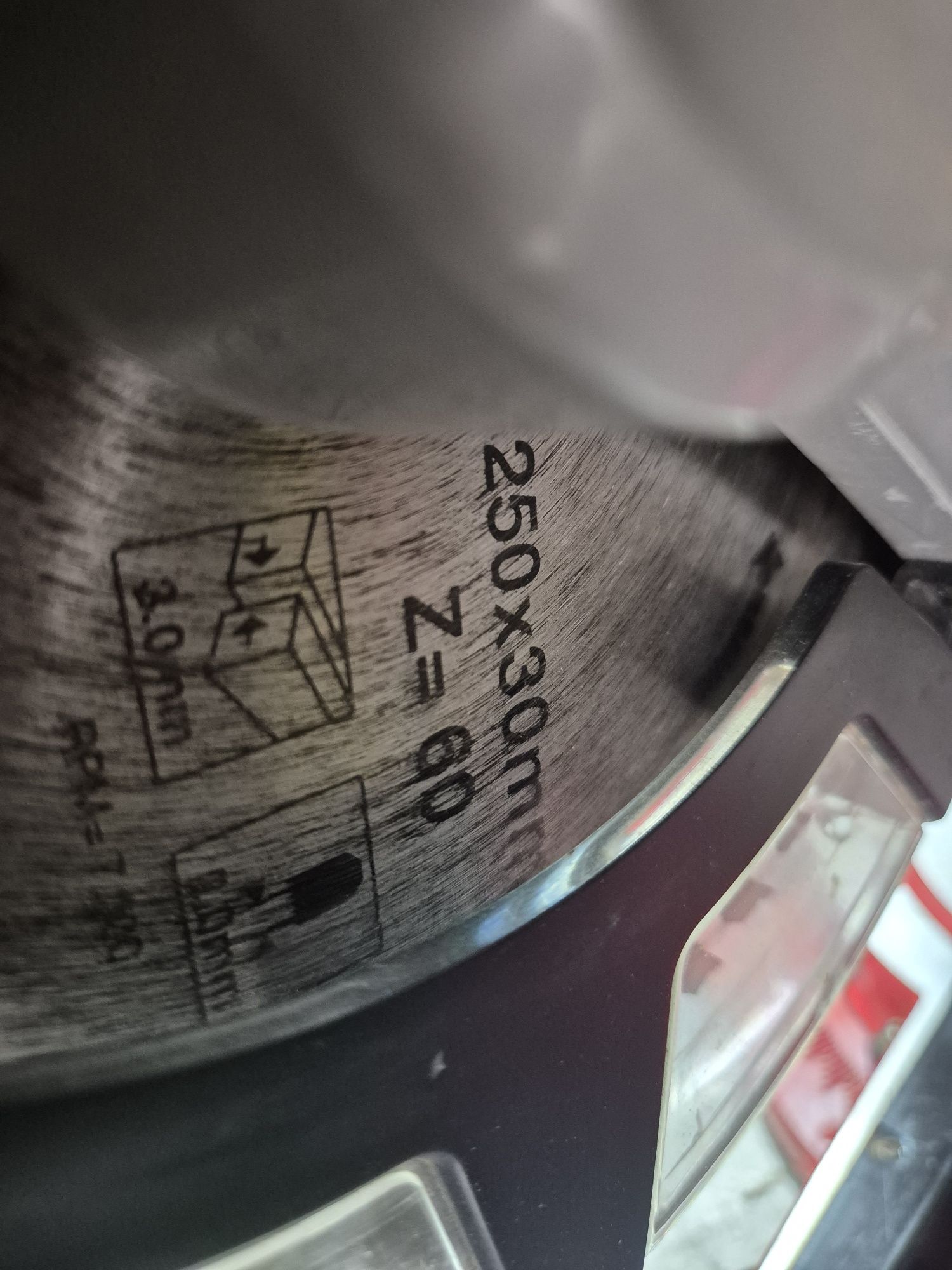 Serra de esquadria e angular - EINHELL TC-SM 2534 DUAL