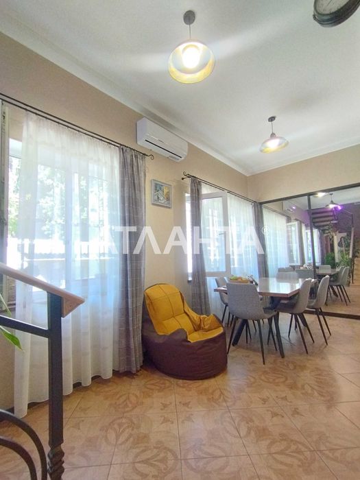 Двухуровневая квартира 135м2 в центре Одессы