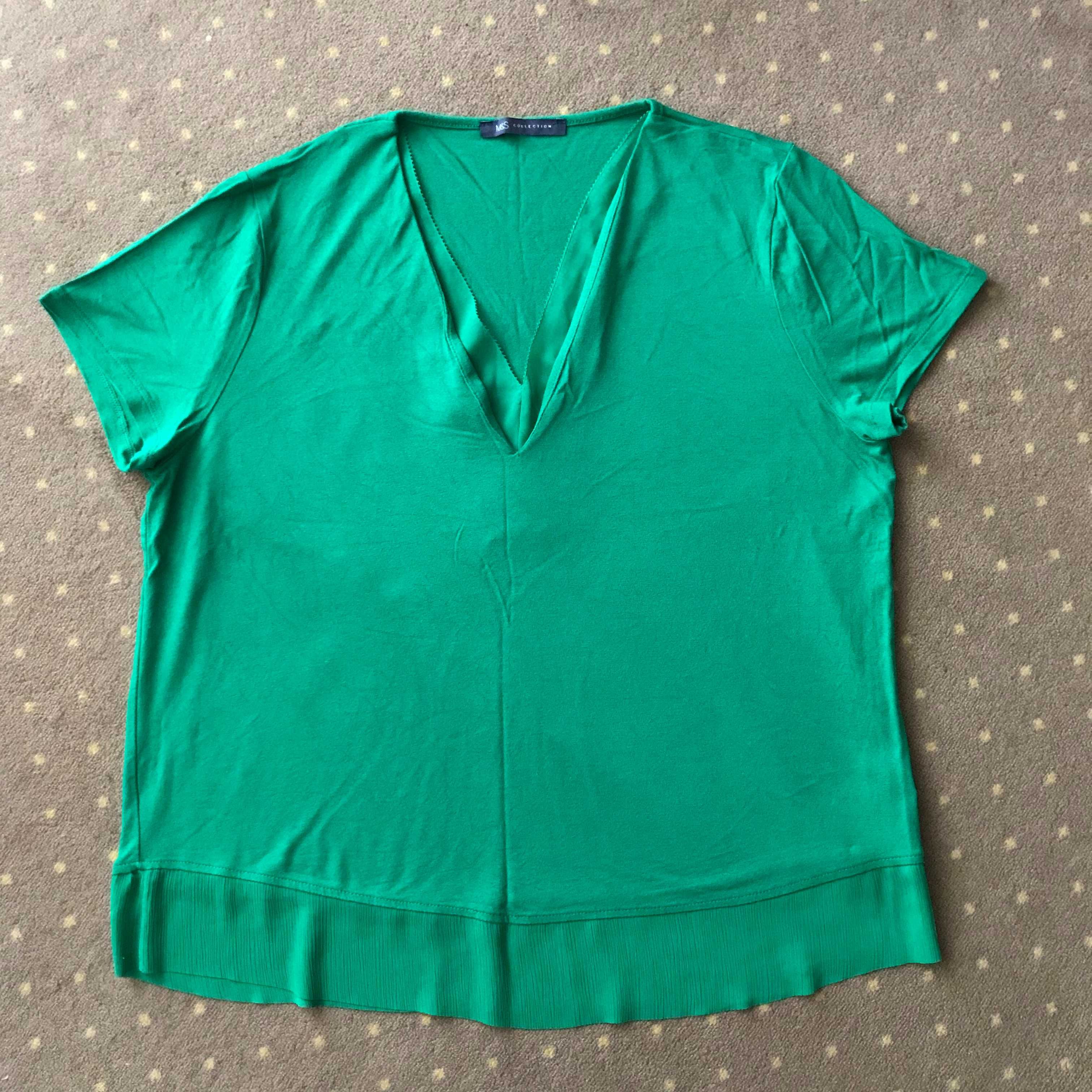 M&S damska bluzka z krótkim rękawem M&S soczysta zieleń r.42