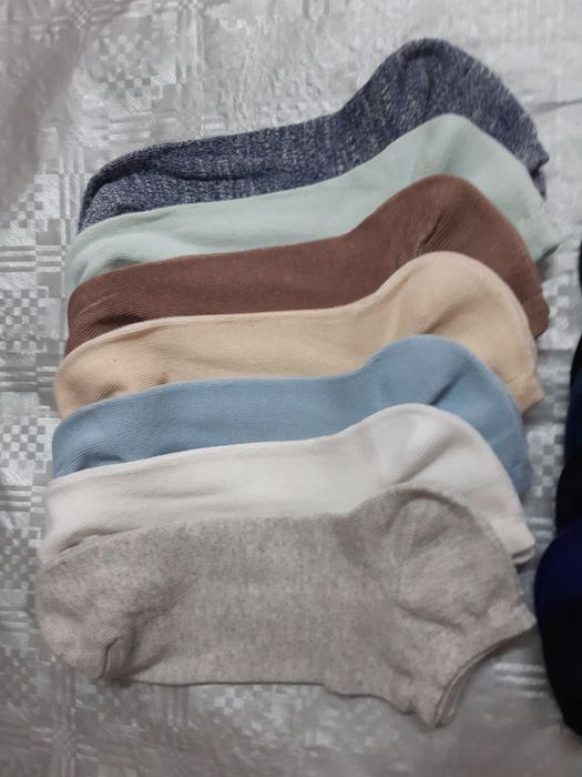 13 pares de meias curtas em algodão