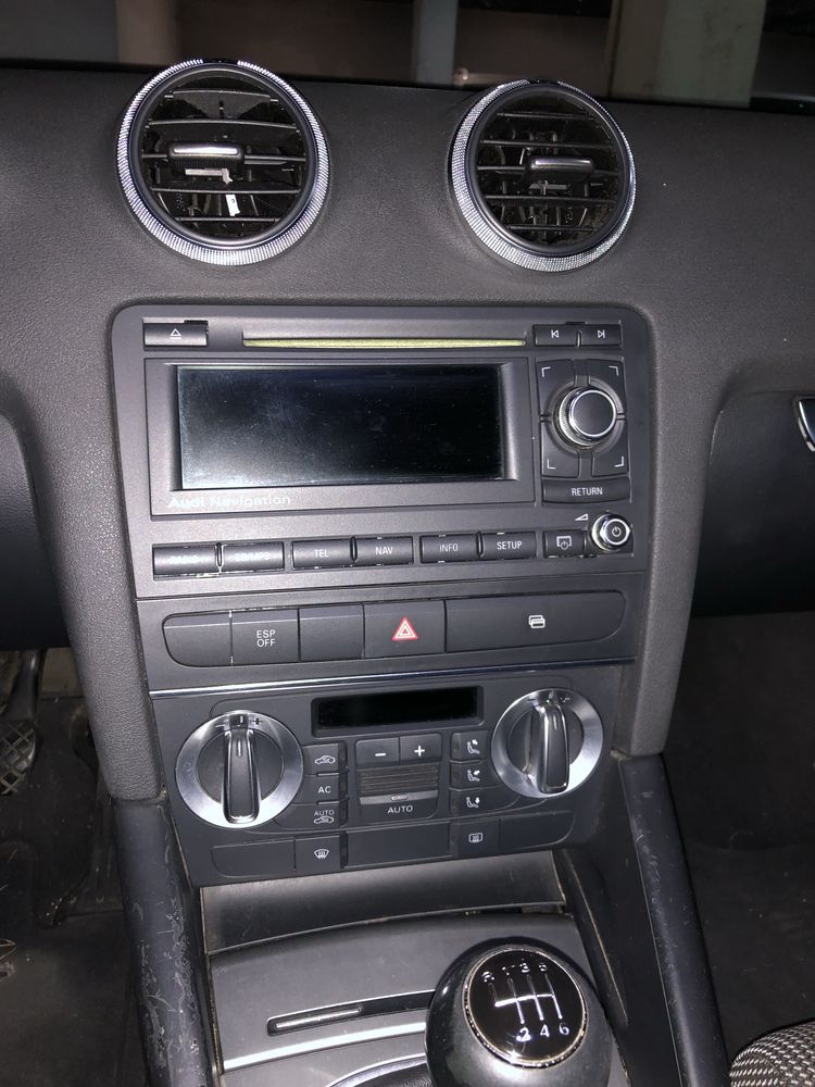 Radio audi com GPS