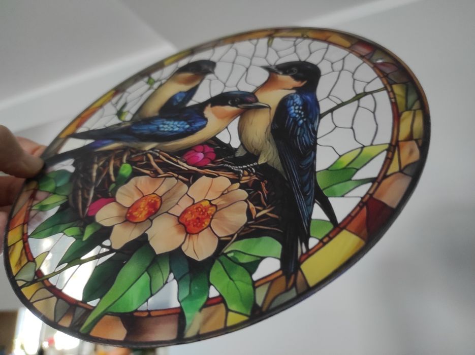 Nowy witraż witrażyk dekoracja okienna jaskółki