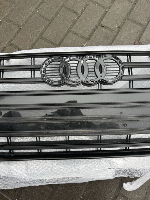 Продам решітку радіатора