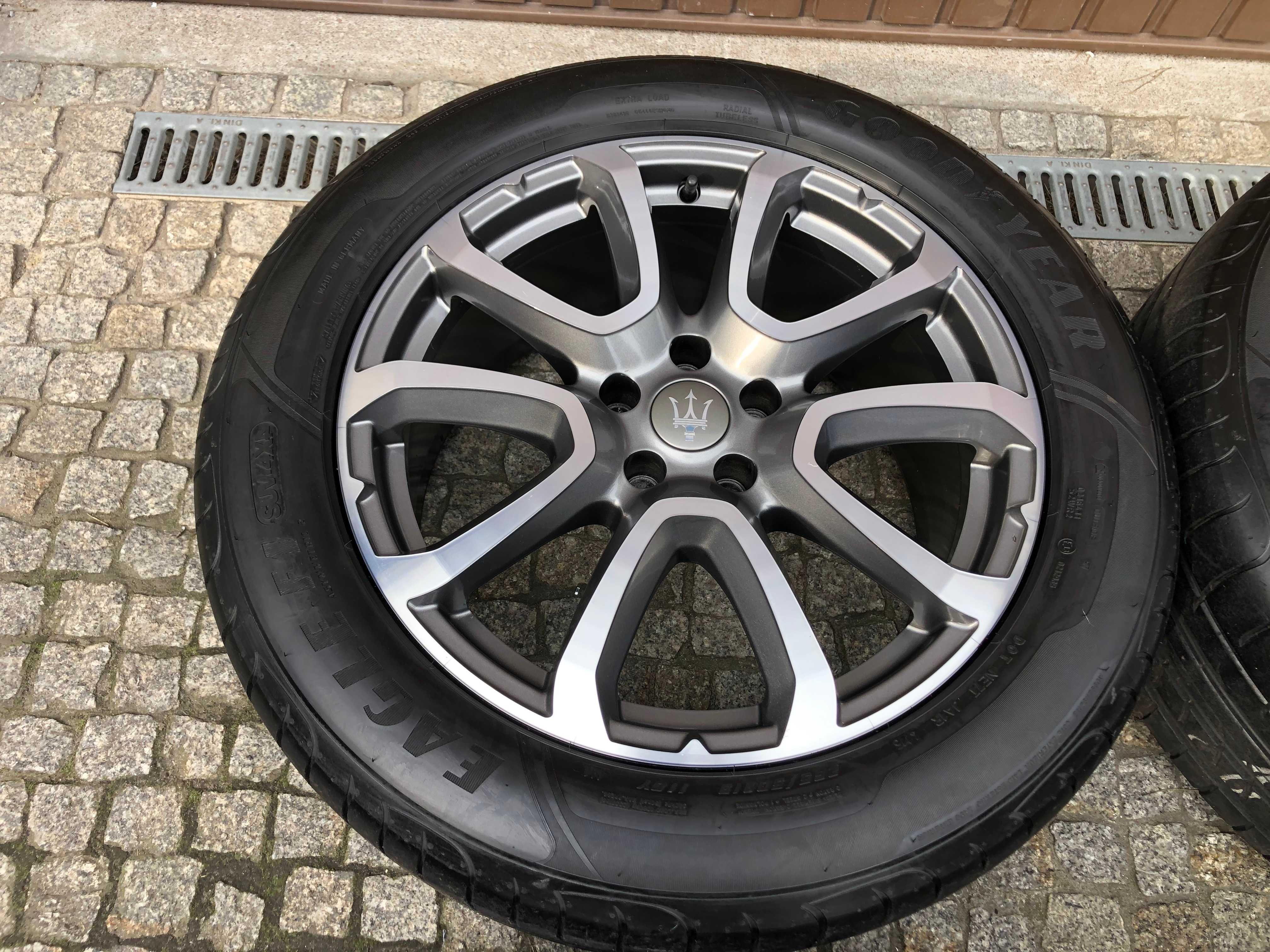 5x114.3 19 MASERATI LEVANTE GranSport Maserati Lato 265/50R19