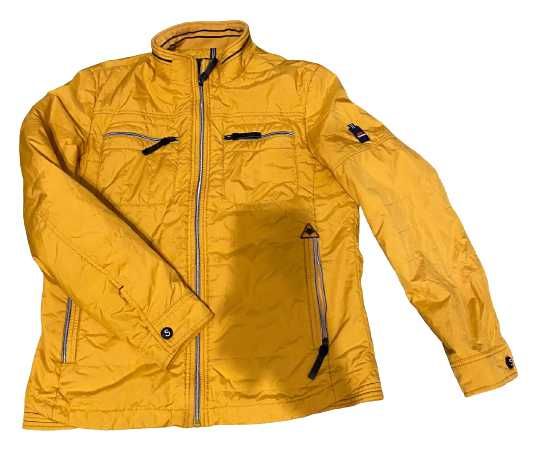 Желтая мужская куртка весна/осень