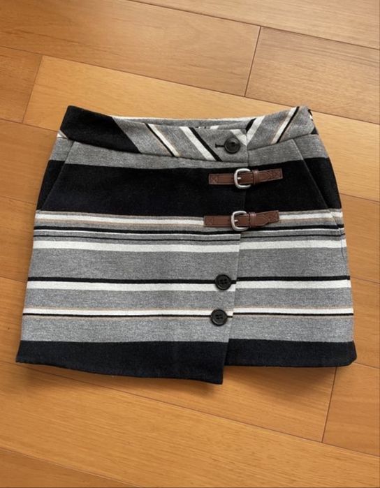 Жіноча спідниця