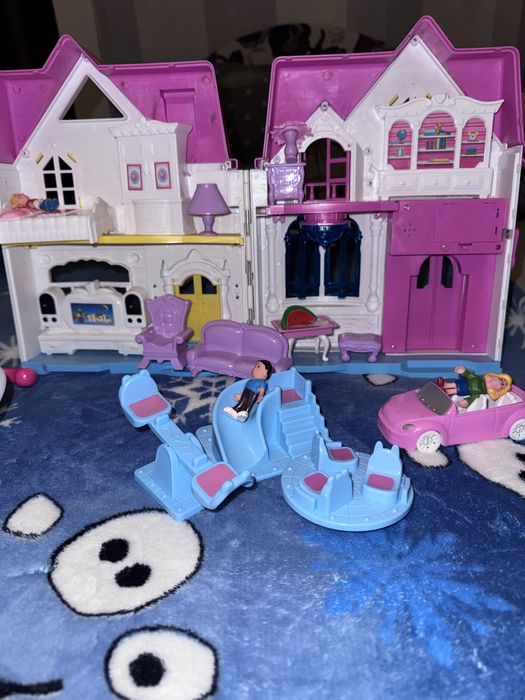 Домик с мебелью + пылесос