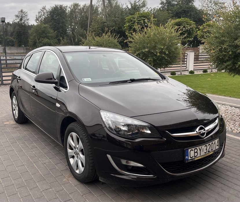 Sprzedam opla astrę z LPG