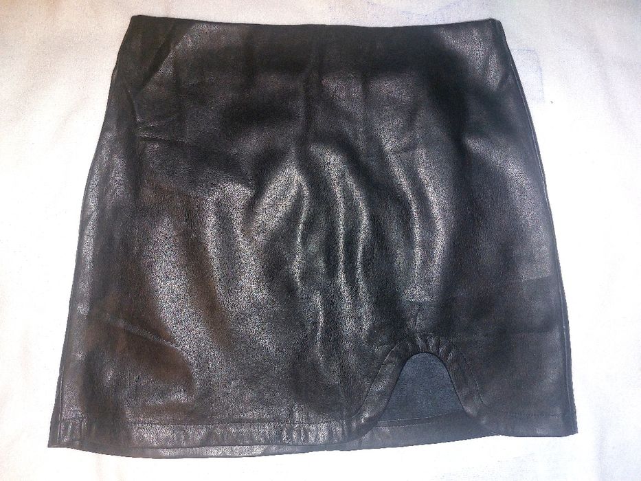 Skórzana spódnica