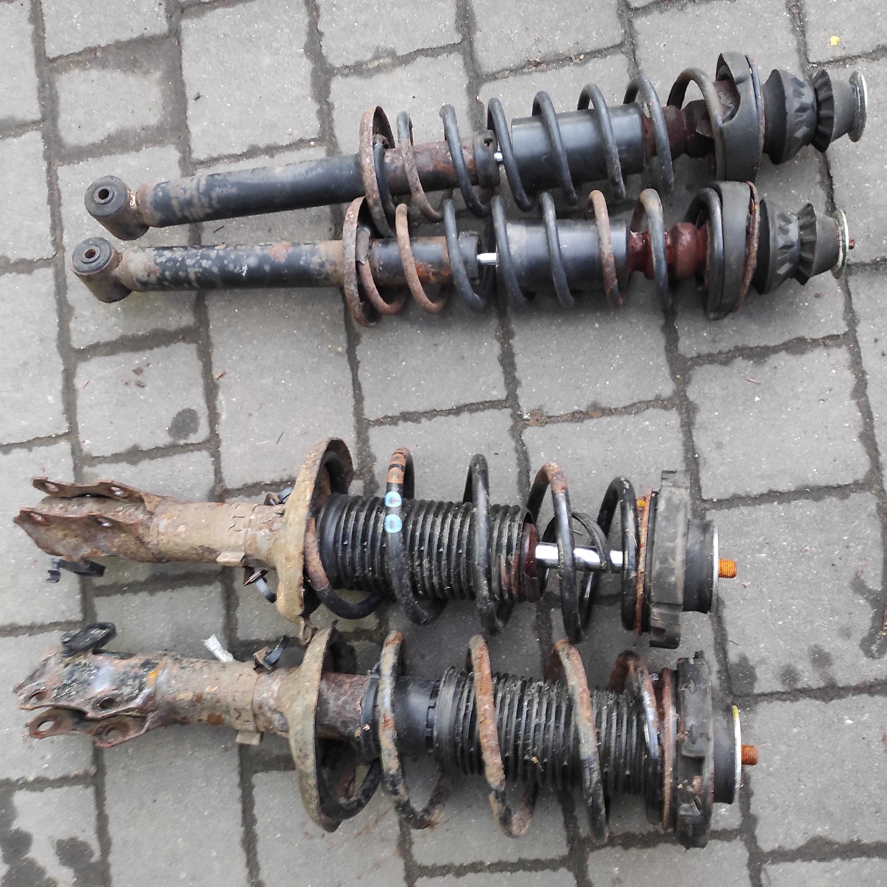 Amortyzatory Mcperosny Przód Tył Vw Polo 6 N2 1,4 TDI Komplet