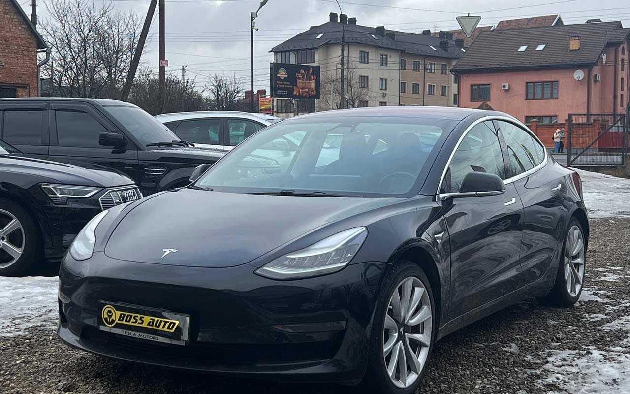 Tesla Model 3 2018