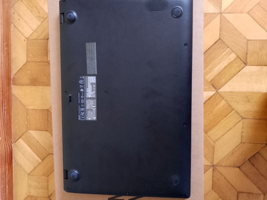 Laptop Asus E510K