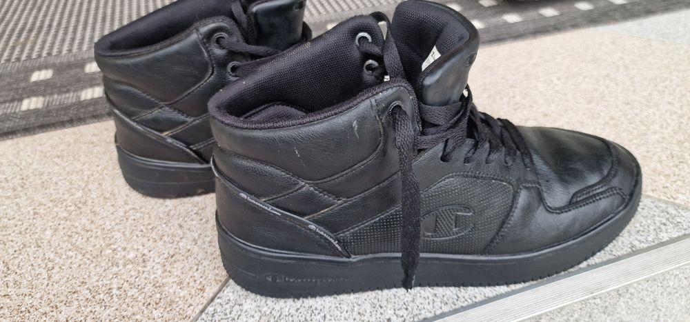 Кросівки champion