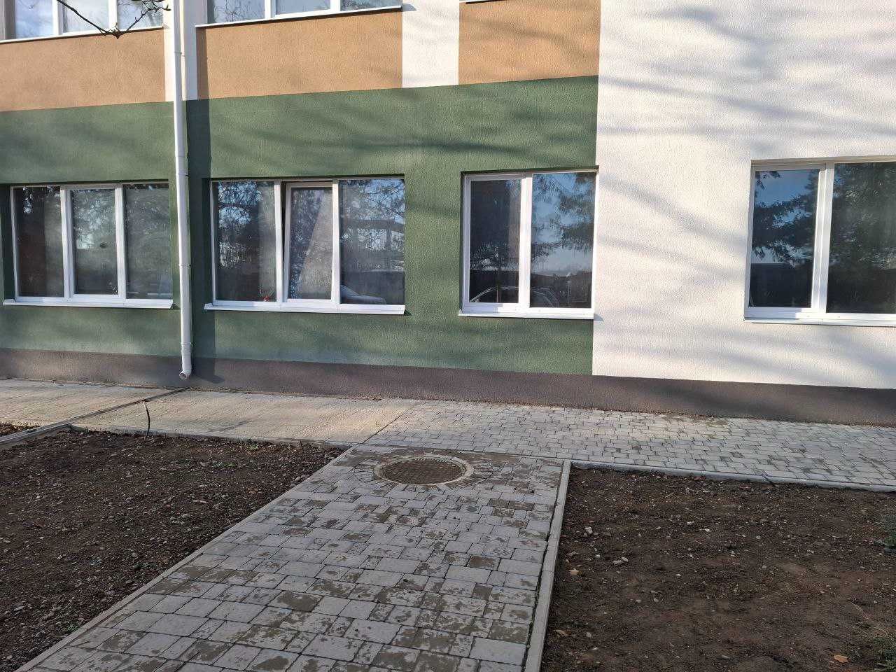 Продаж комерц. приміщення, поруч Ринок Краснодонців, АТБ