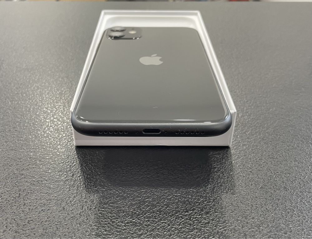 iPhone 11 Bleck (Neverlock)