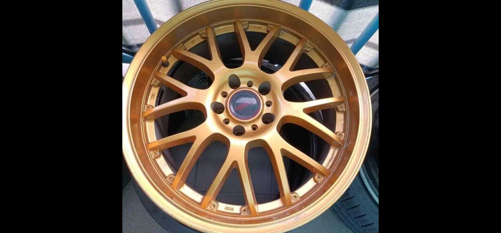 Sprzedaż  Złotych felg