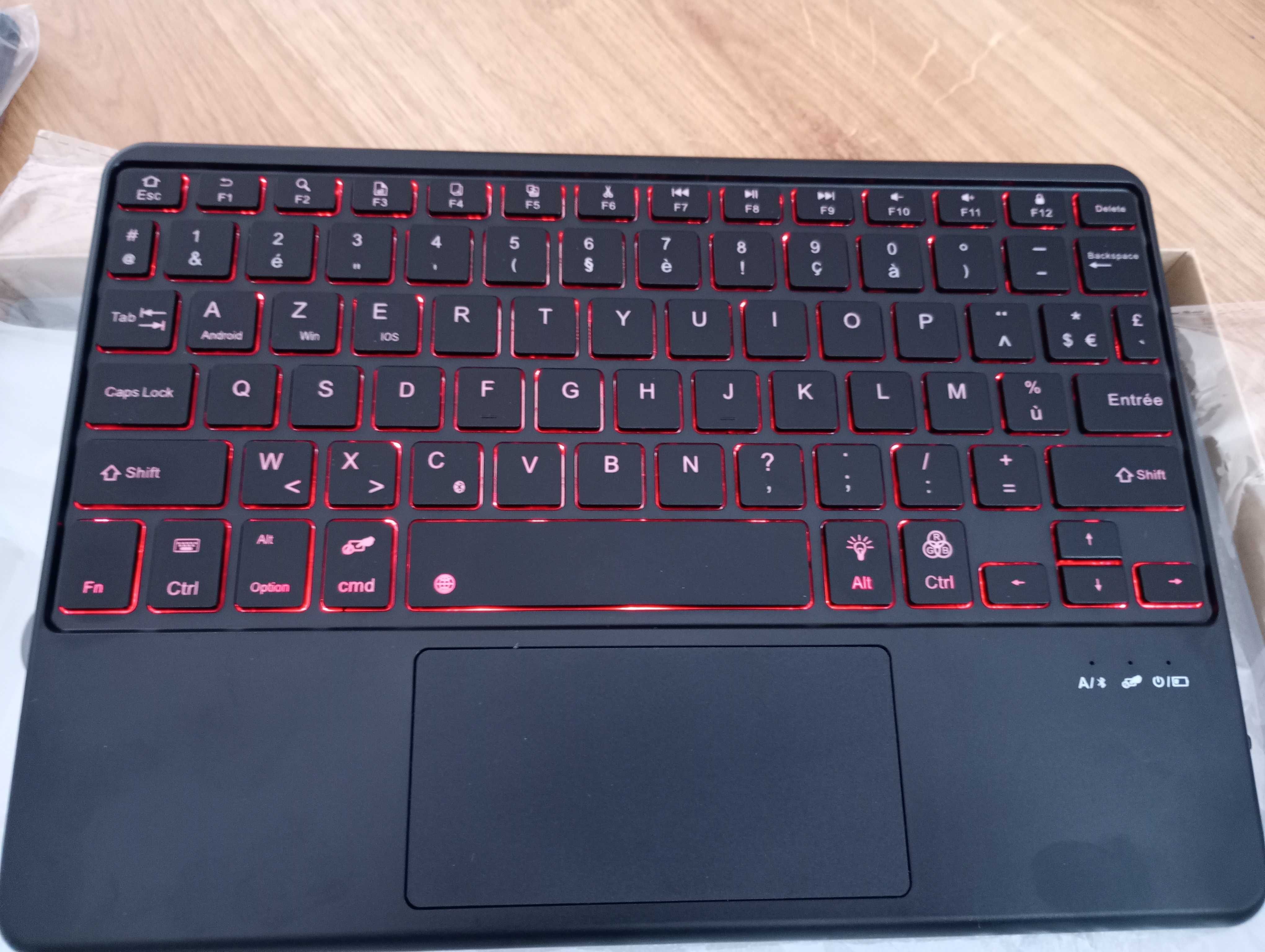 Podświetlana klawiatura Bluetooth