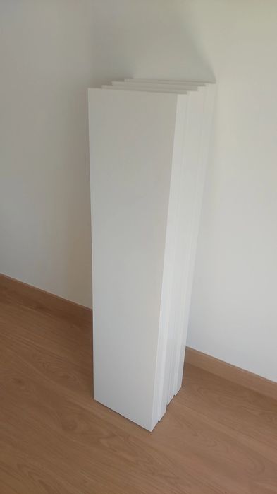 Estante de parede LACK IKEA