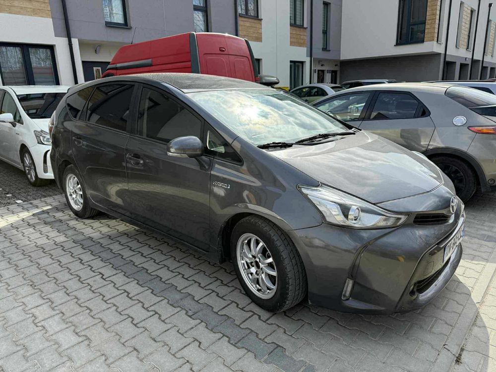 Toyota Prius Plus