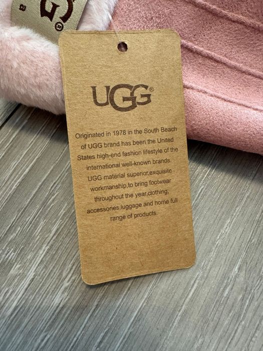 Nowe rękawiczki UGG Australia