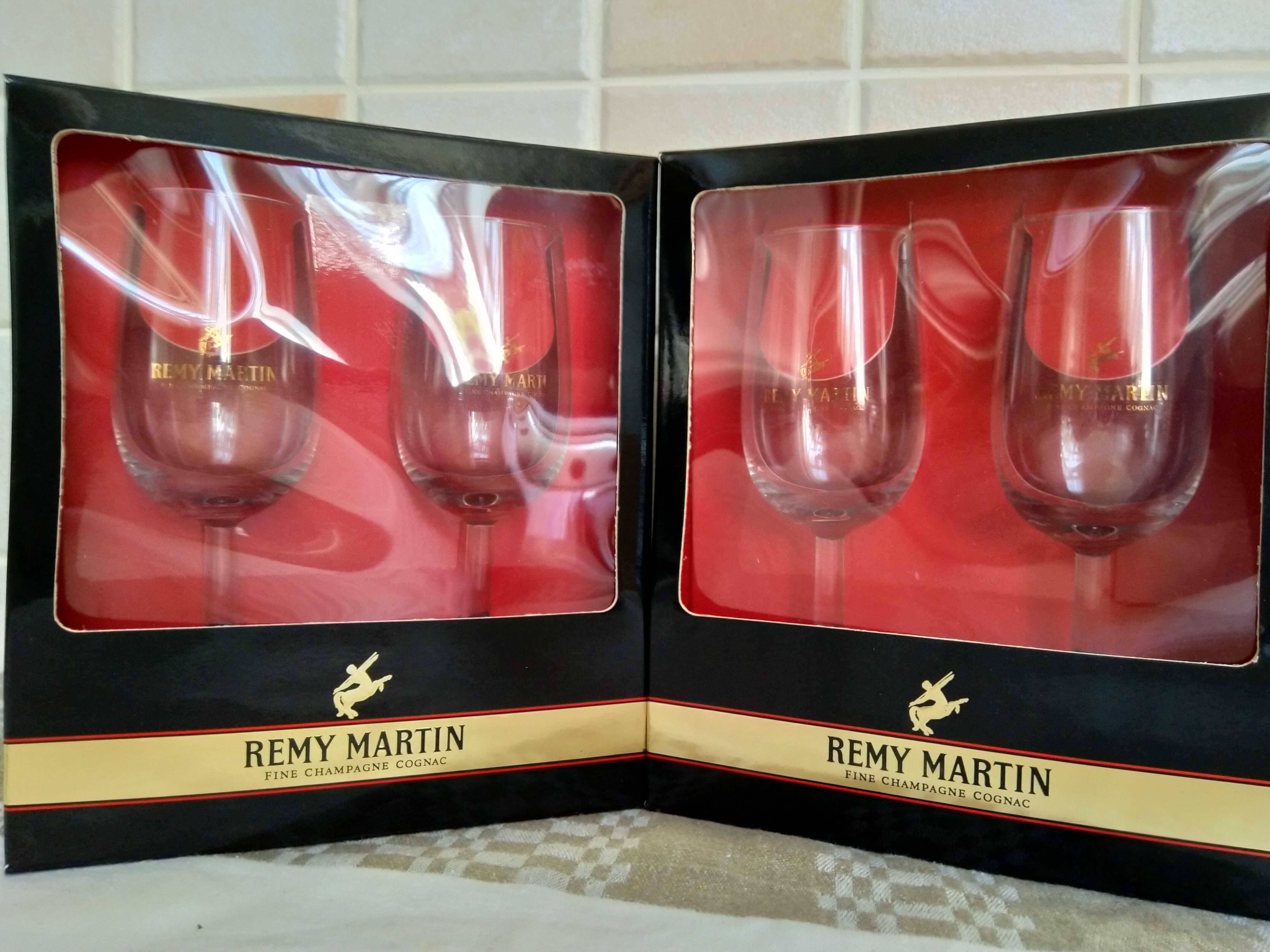 Фужеры коньячные Remy Martin