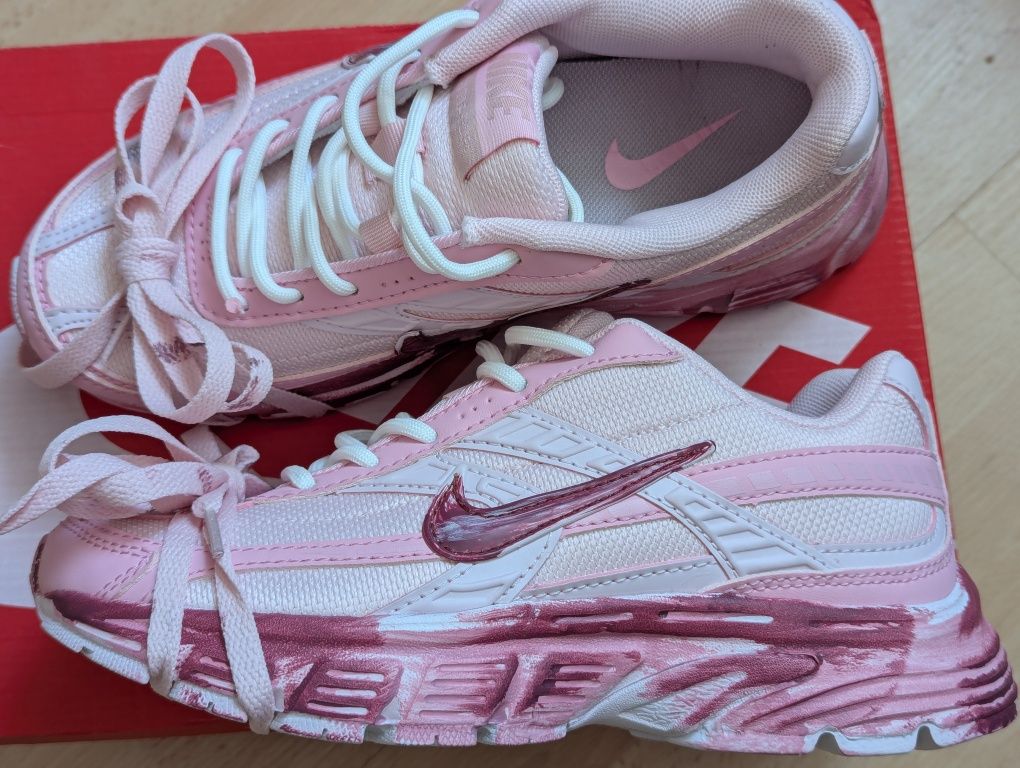 Кросівки Initiator Custom Pink весна / літо / осінь