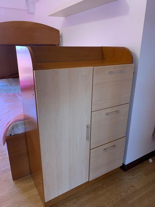 Móvel de apoio a beliche