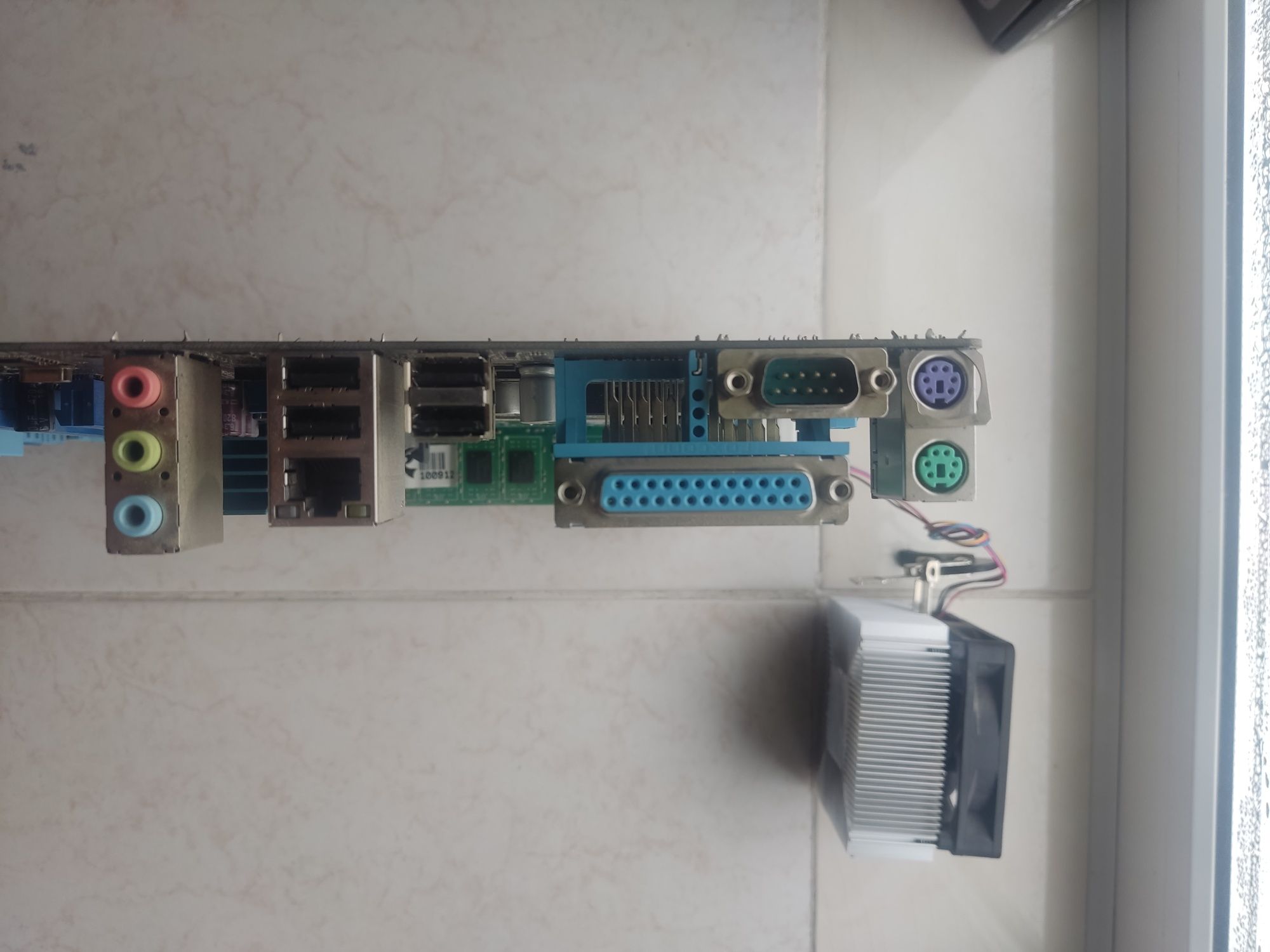 Материнська плата Asus m5a7bl le з іншими компонентами