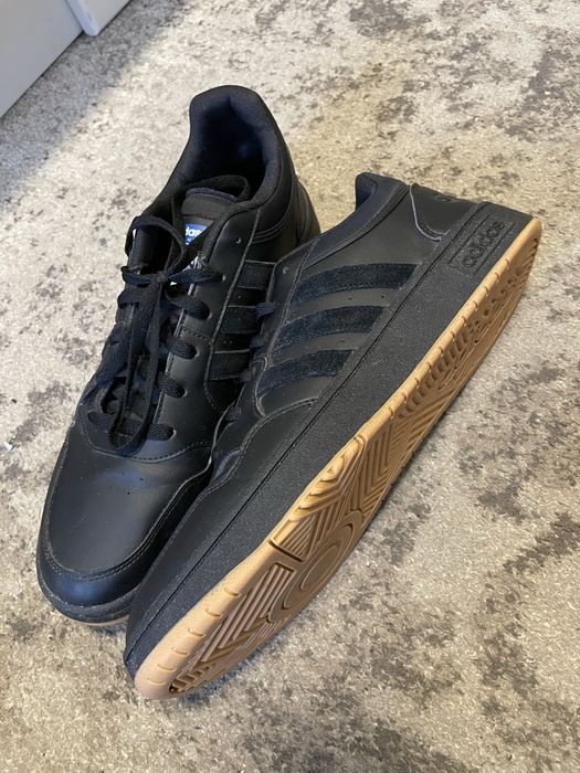 Кросівки adidas hoops; Кеди adidas hoops