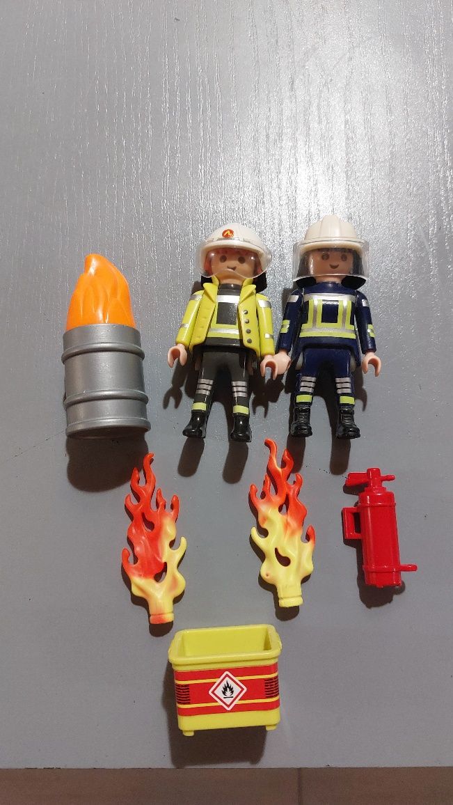 Playmobil 2 ludziki straż pożarna