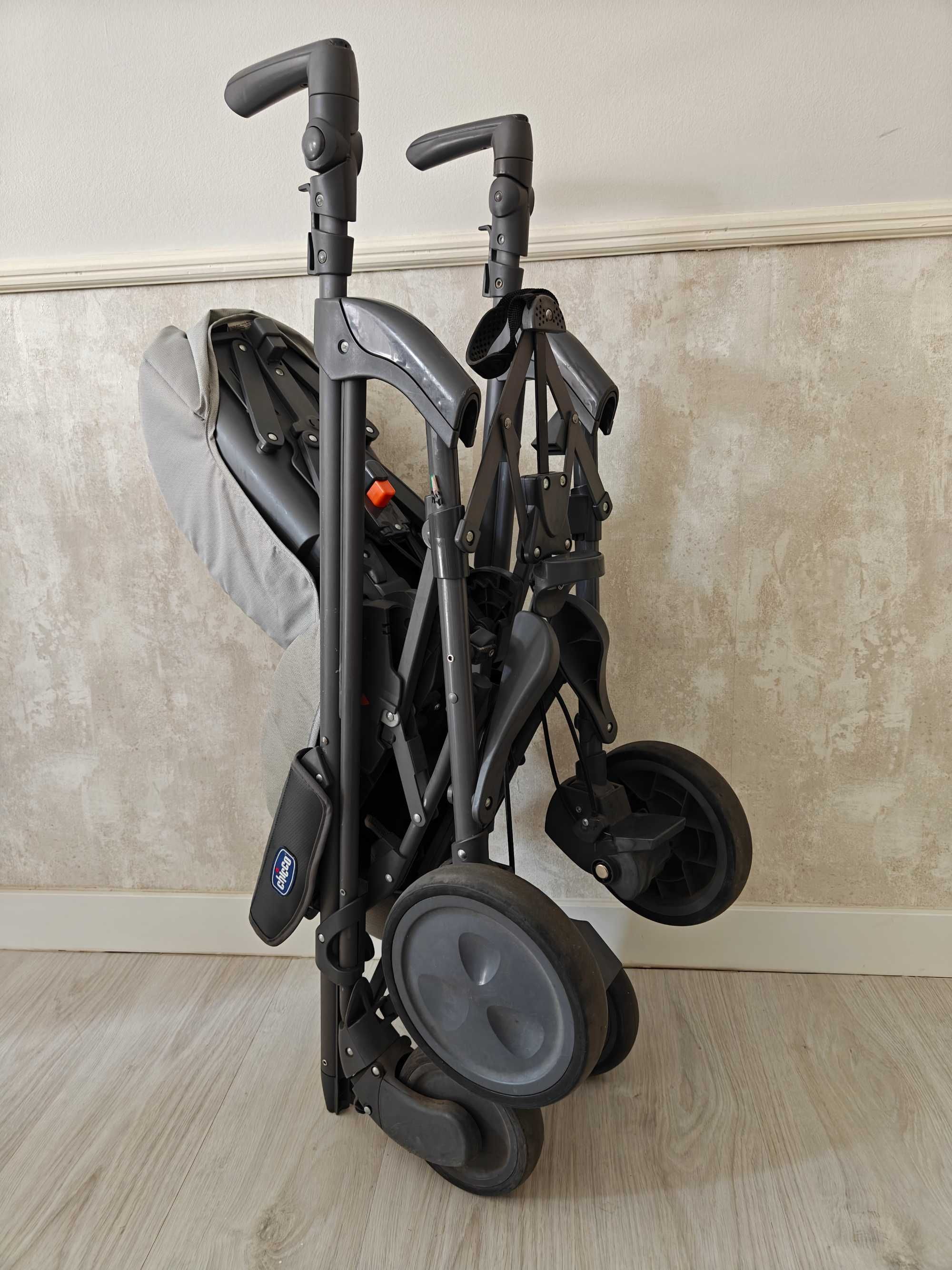Chicco Trio carrinho de bébé living smart com ISO fix para automovel