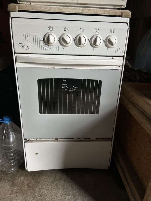 Плита з духовкою газова king