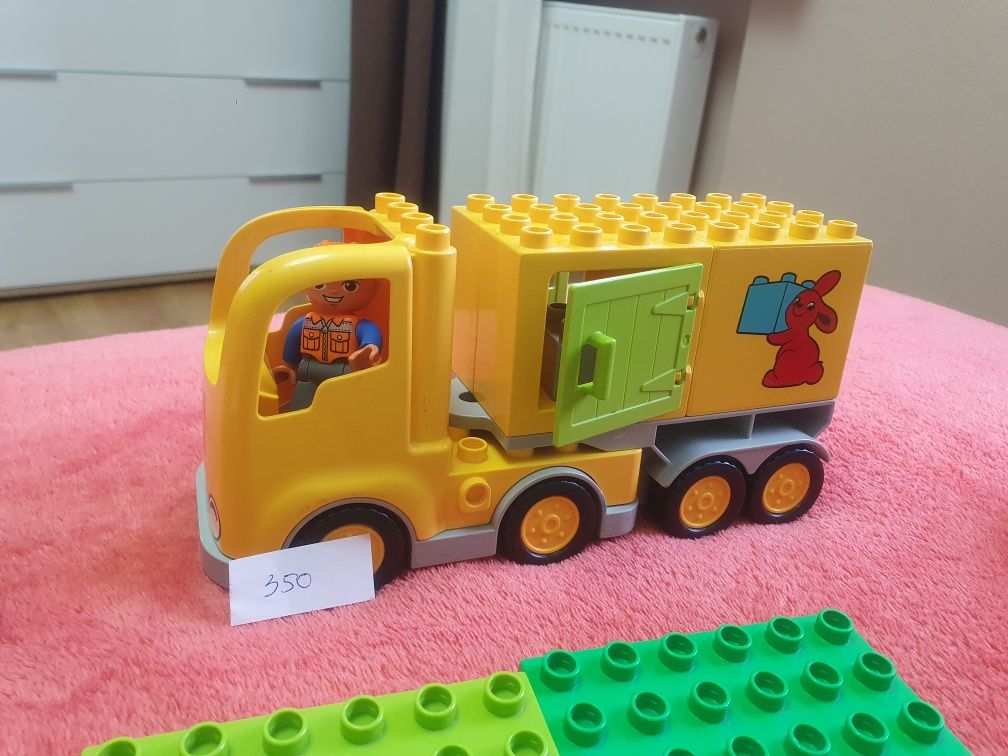 Lego duplo запчасти, детали, кубики, человечки.