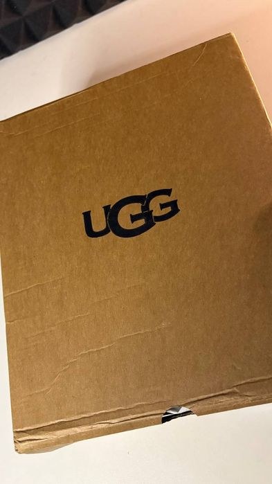 Оригінальні Ugg tasman chocolate
UGG
