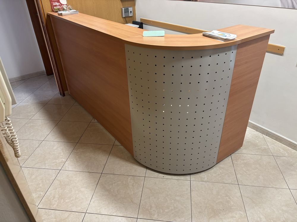 Balcão de recepção de escritórios/ clinicas