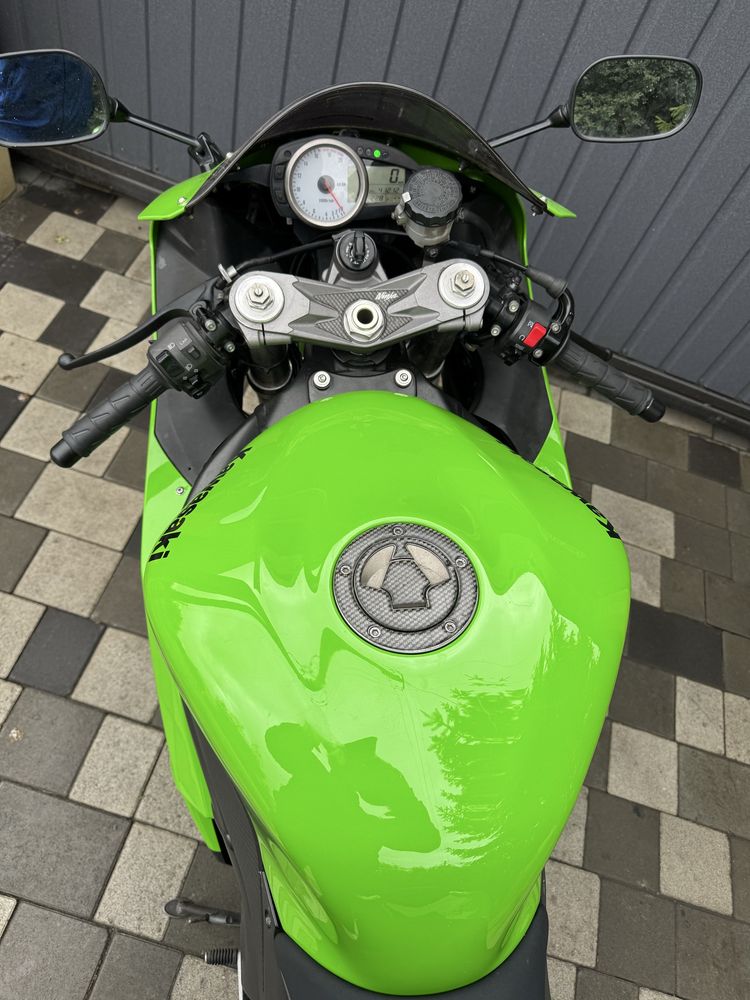 Kawasaki Zx-6r облужений підготовлений без пробігу