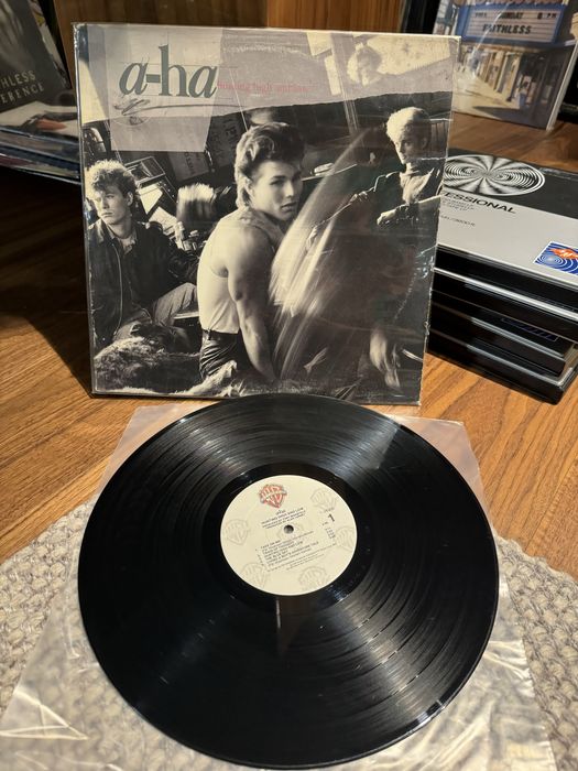 A-Ha Hounting High and Low Lp