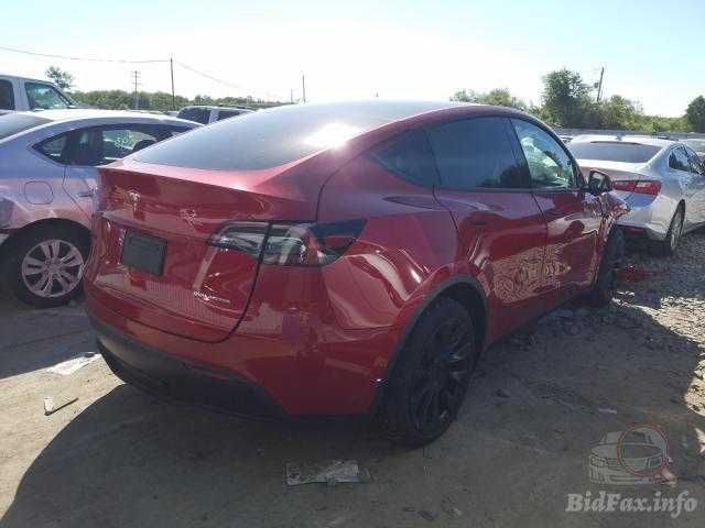 Tesla Model Y разборка