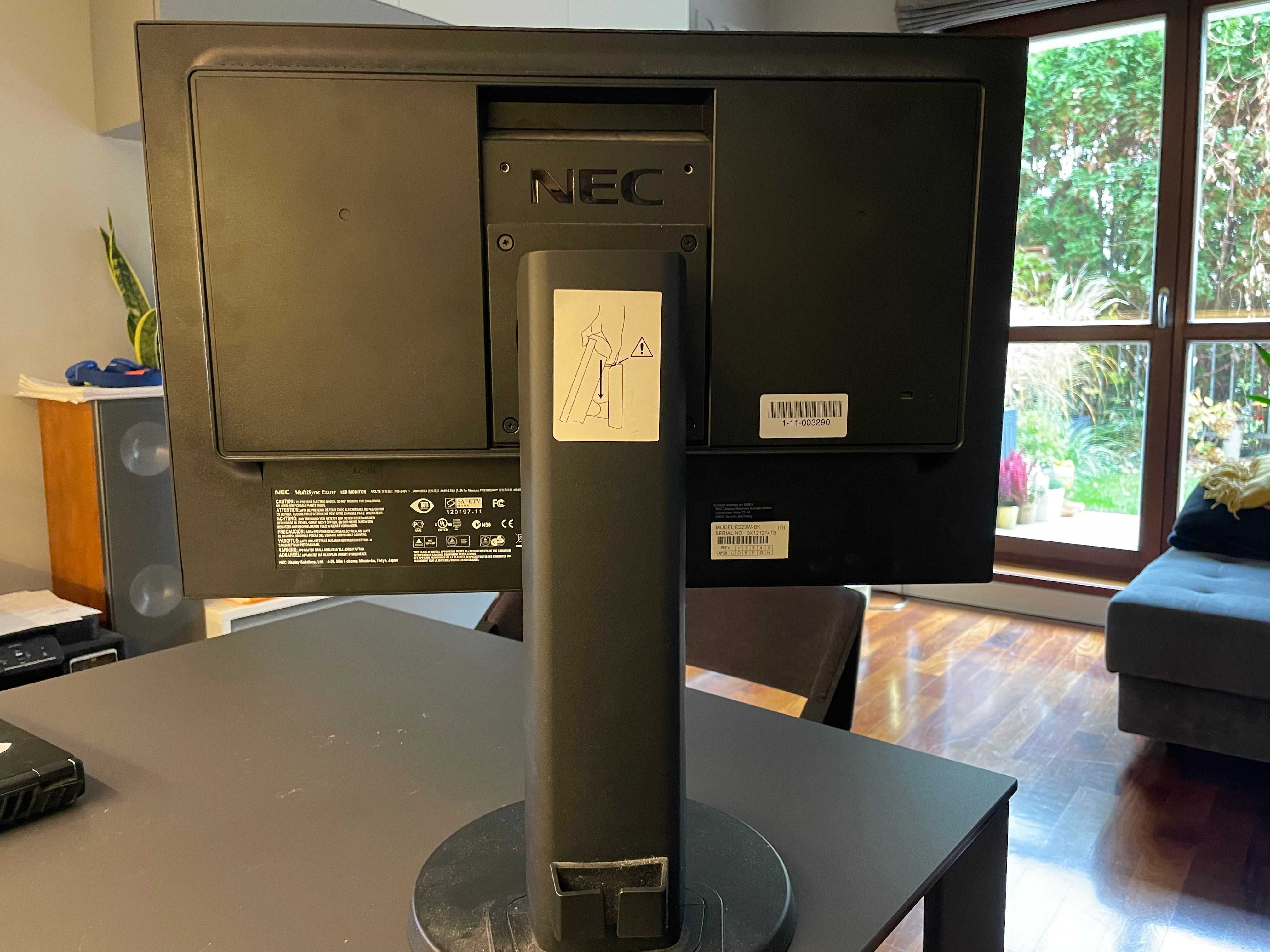 Monitor NEC MultiSync E223W