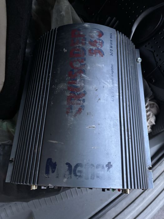 Самбуфер , підсилювач , провода.