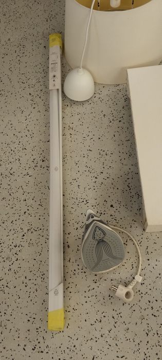 Łazienka --umywalka-Gratis lama,roleta zelazko całość 70 zł