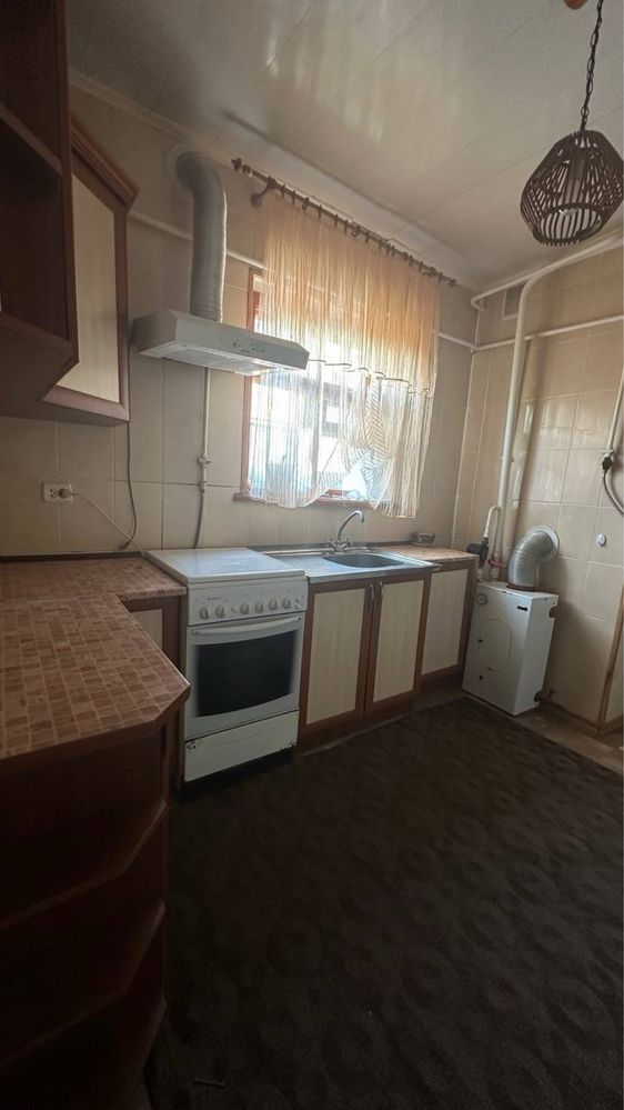Продам 1/2 будинку з АГО, 3 кімнати, Олексіївка