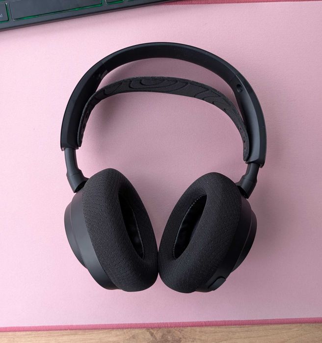 Навушники SteelSeries Arctis Nova 7 Black