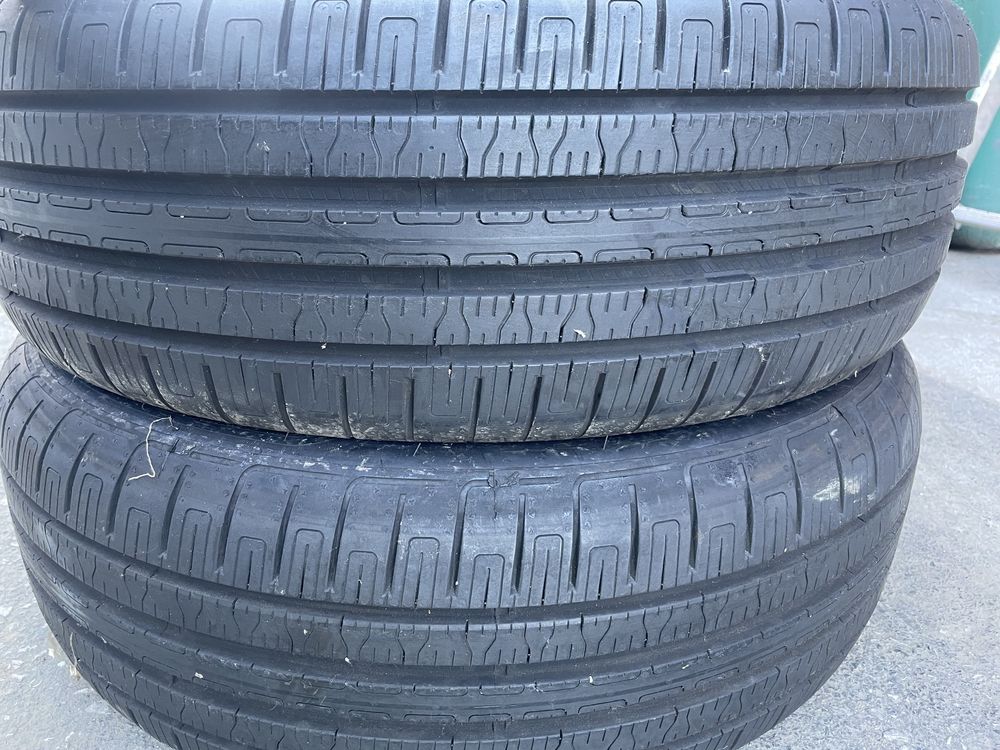 Goodyear EfficientGrip Performance 215/55 R18