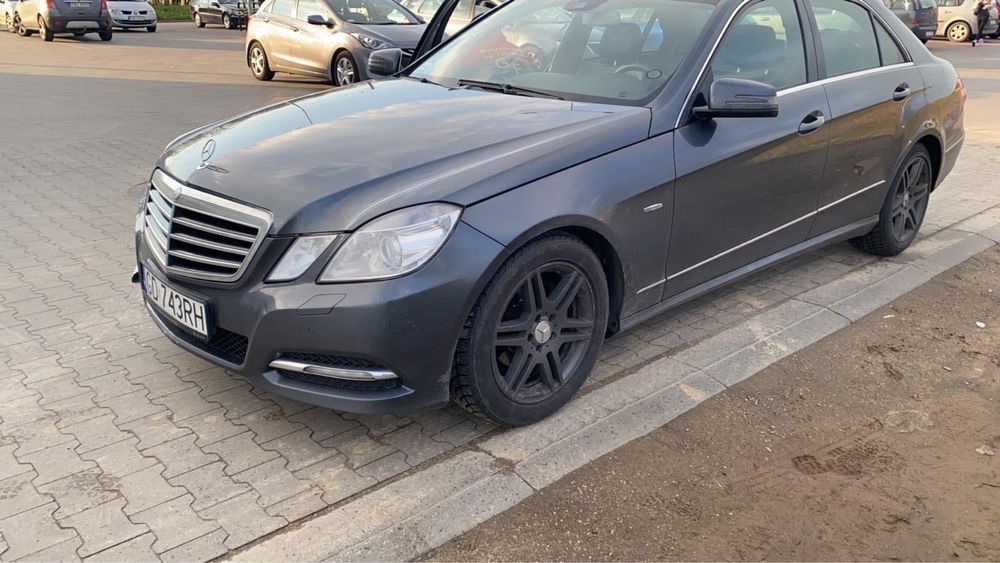 Wynajem samochodów wypożyczalnia aut