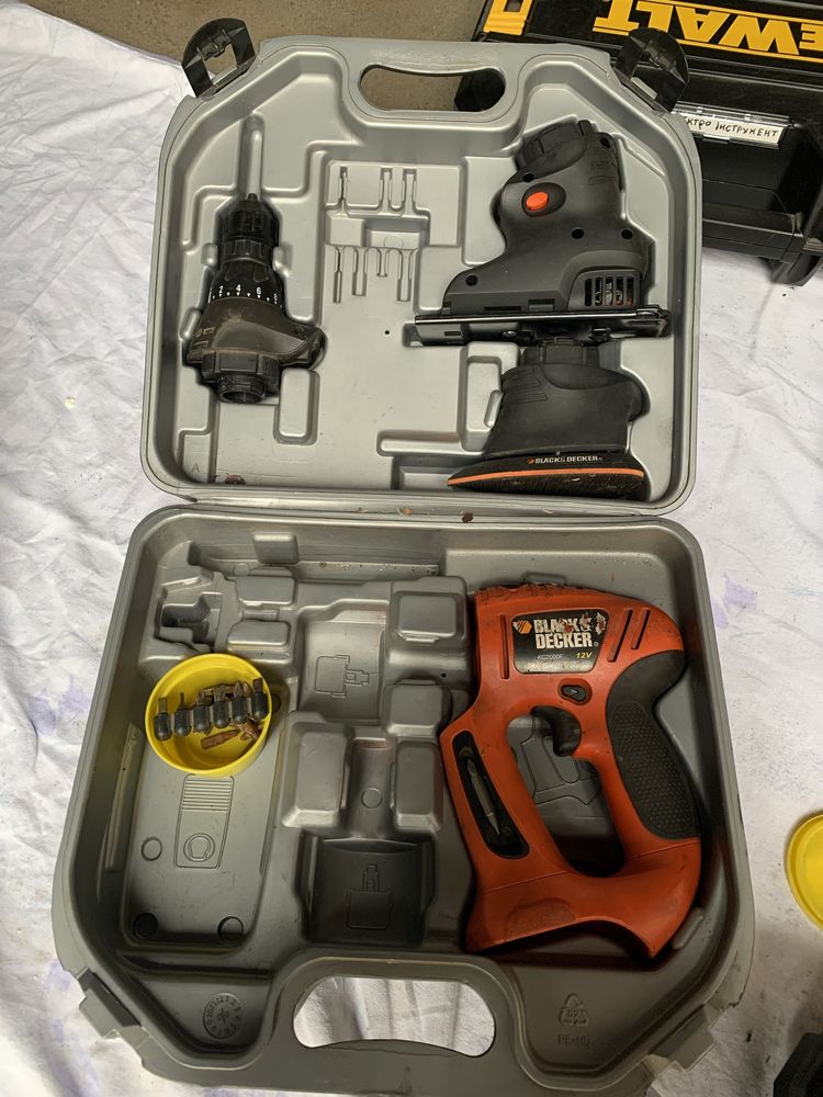 Black & Decker KC2000 Quattro (без акамулятора)