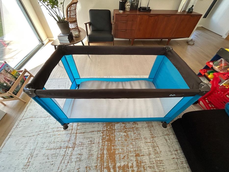 colchao e mosquiteiro para berço