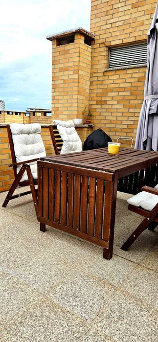 Mesa exterior extensível + cadeiras + almofadas + capa protetora -IKEA