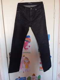 Продам классные джинсы мужские Denim size 30