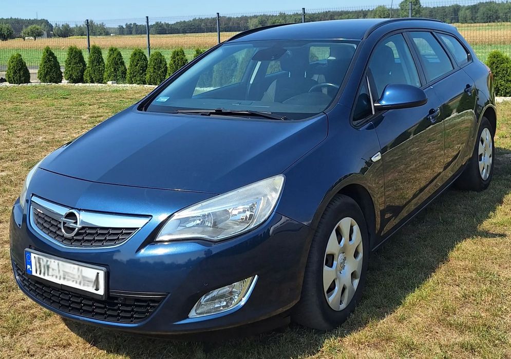 Opel Astra Opel Astra J/Kombi/Benzyna/140KM/Polski Salon